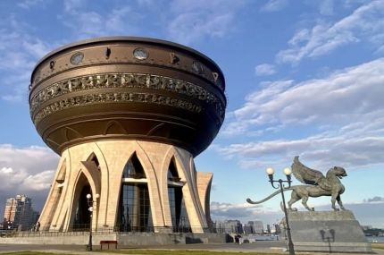 Куда слетать отдохнуть всего в часе от Оренбурга? Наш выбор — Казань!